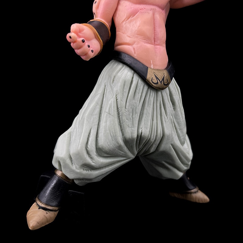 main image 5 2 - Dragon Ball Figure